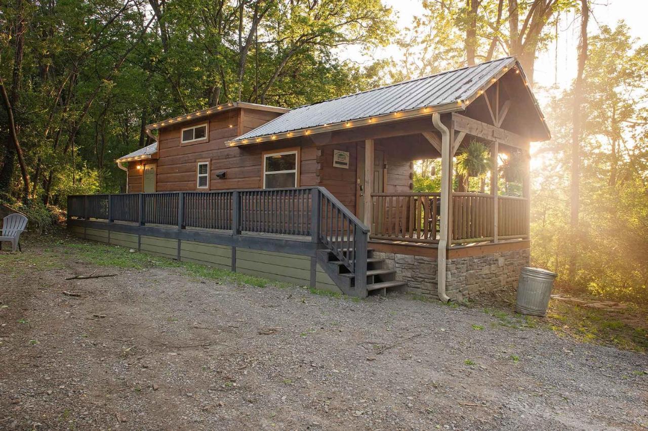 Thomas Cabin Forest Tiny Cabin With Hot Tub Chattanooga Buitenkant foto