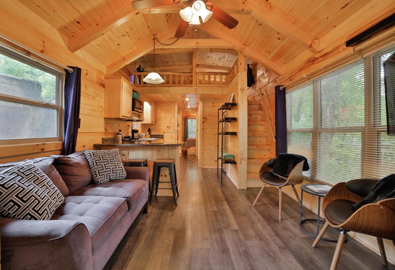 Thomas Cabin Forest Tiny Cabin With Hot Tub Chattanooga Buitenkant foto
